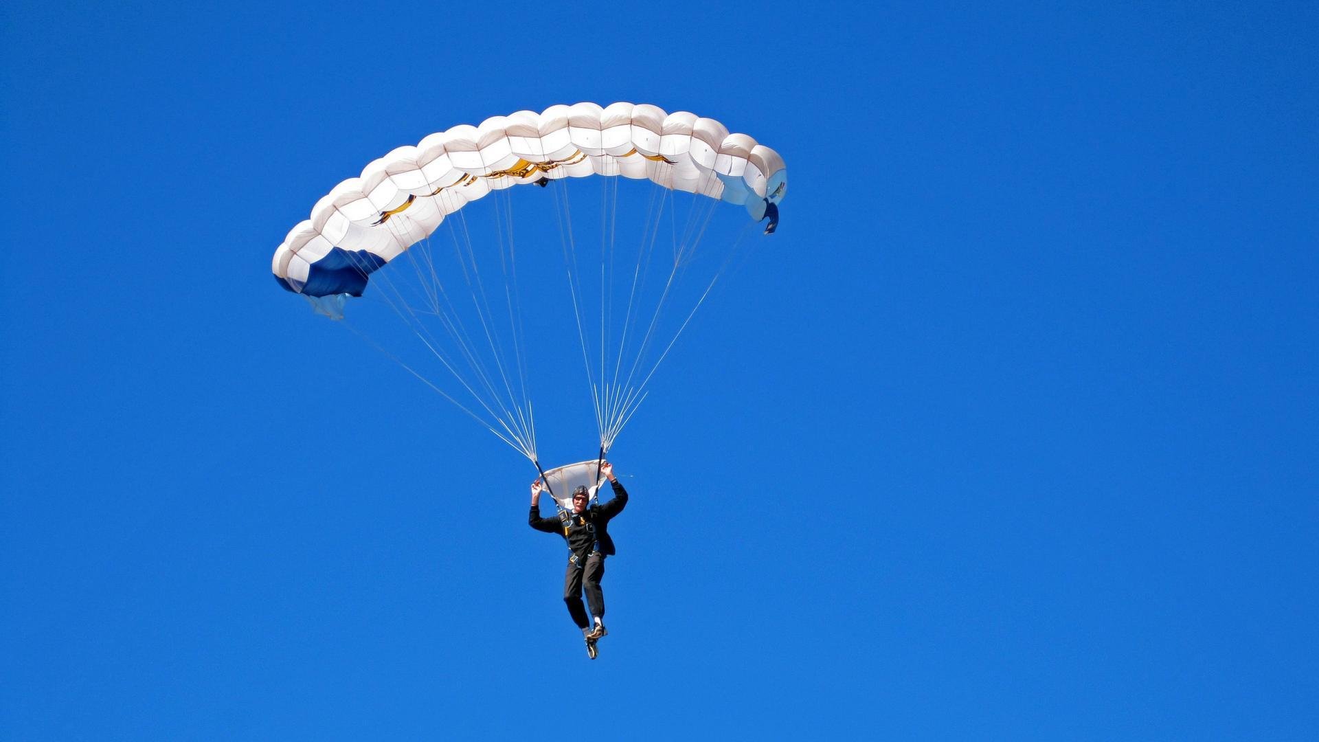 星空game平台-加拿大队未来发展:如何通过科技分析提升战术执行力,加拿大队伍